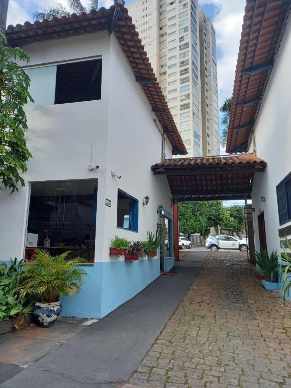 OYO Hotel Serras De Goyaz Bueno, Goiânia Exterior foto Entrance of the museum