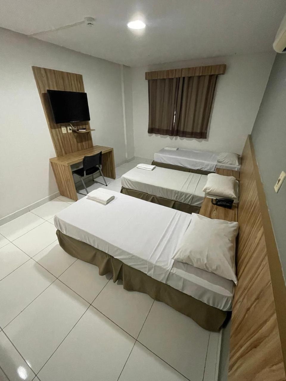 OYO Hotel Serras De Goyaz Bueno, Goiânia Exterior foto A room at the hotel